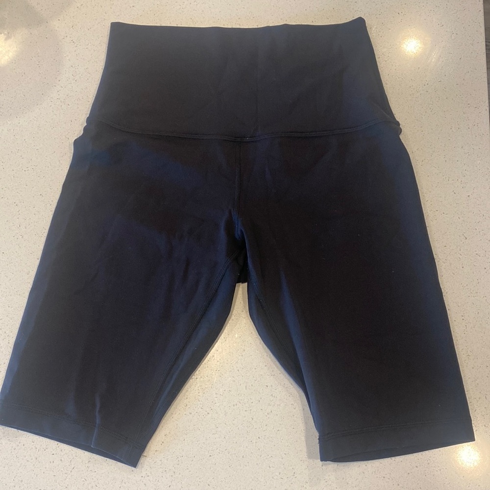 Lulu Lemon Align High-Rise Short 10”